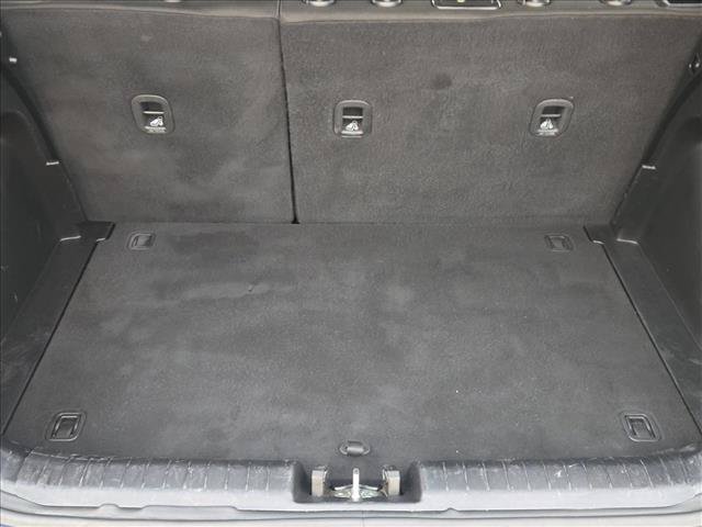 Used 2023 Hyundai Venue SEL FWD image 6