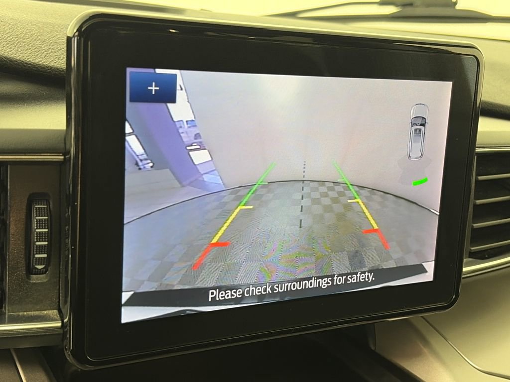 Certified 2024 Ford Explorer XLT w/ Equipment Group 202A image 20