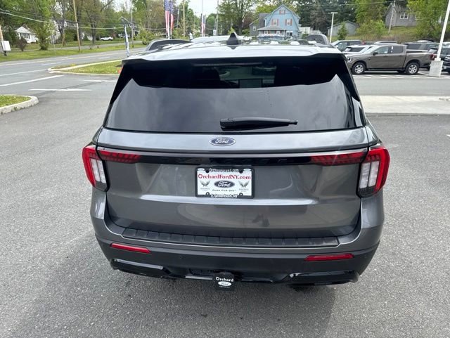 Certified 2025 Ford Explorer ST-Line w/ Premium Package AWD/4WD image 7