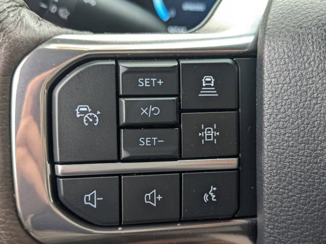 Certified 2025 Ford F350 King Ranch image 29