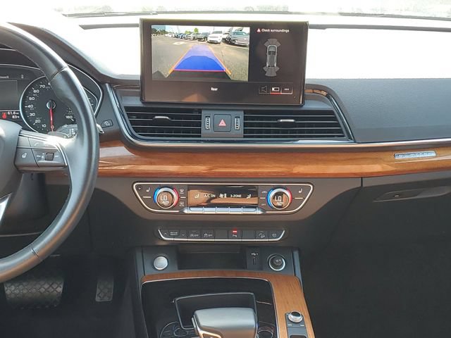 Used 2022 Audi Q5 2.0T Premium w/ Convenience Package AWD/4WD image 31