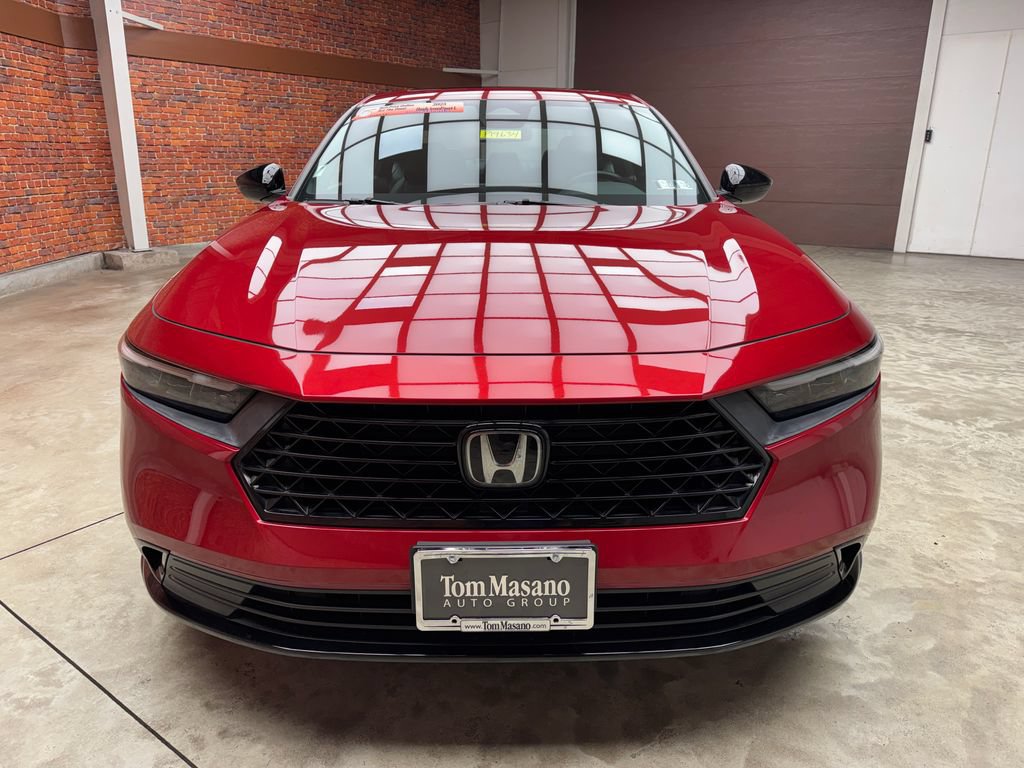 Used 2023 Honda Accord Sport image 8