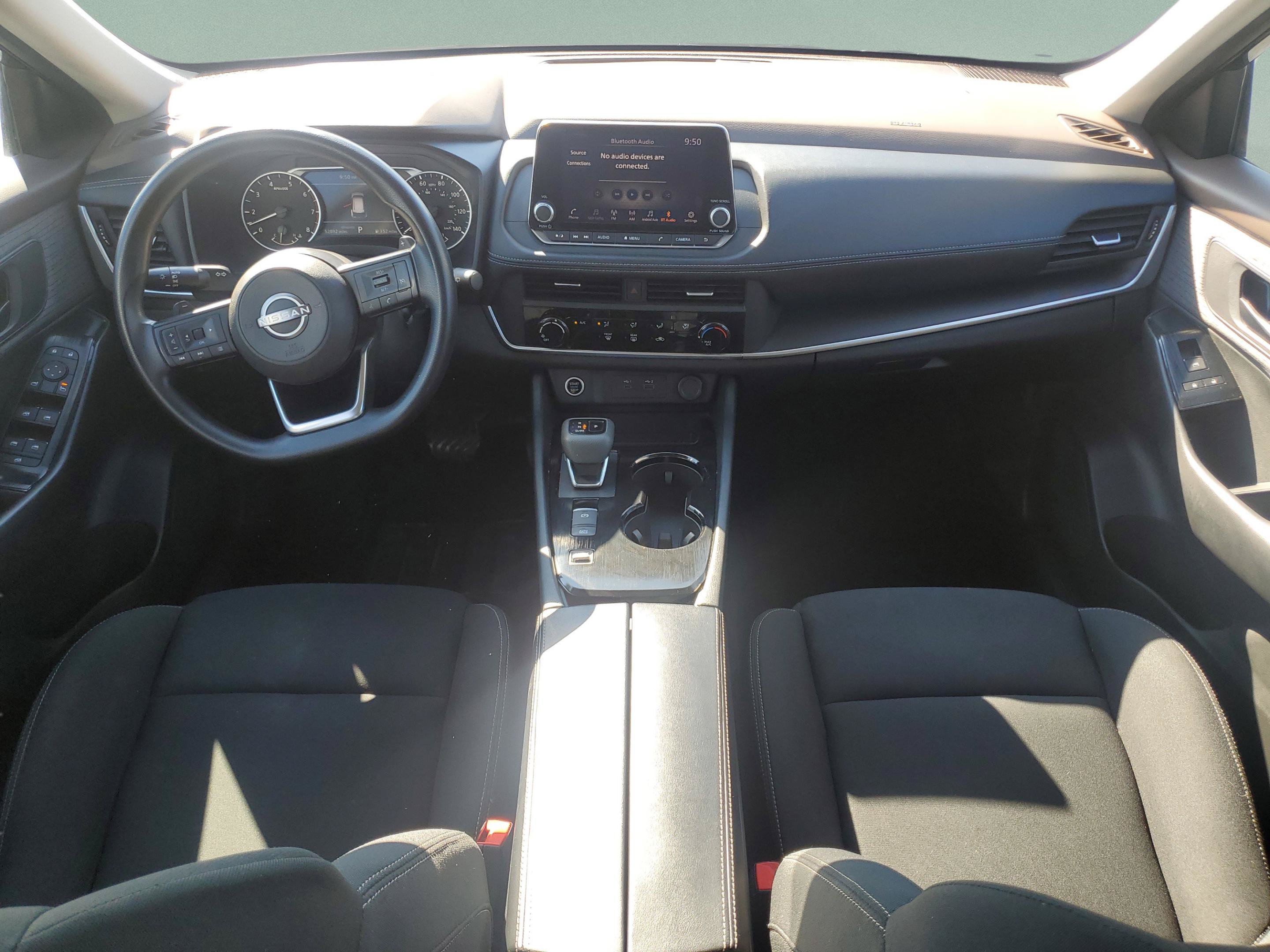 Used 2023 Nissan Rogue S FWD image 11