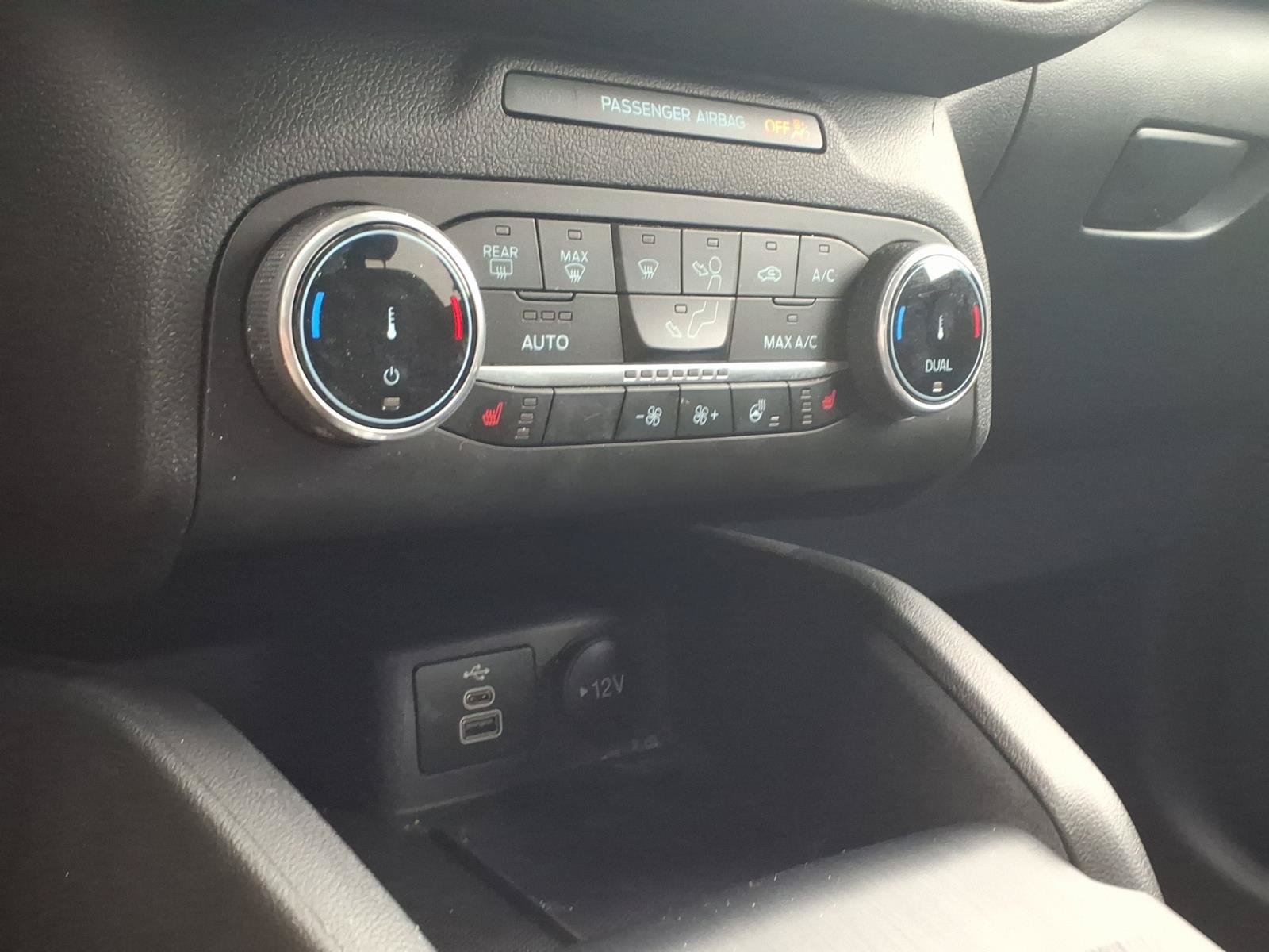 Certified 2024 Ford Escape Active AWD/4WD image 15