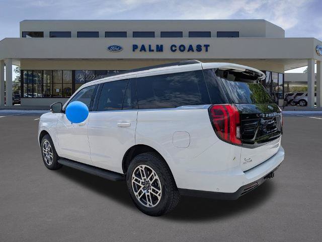 Certified 2025 Ford Expedition Active AWD/4WD image 5