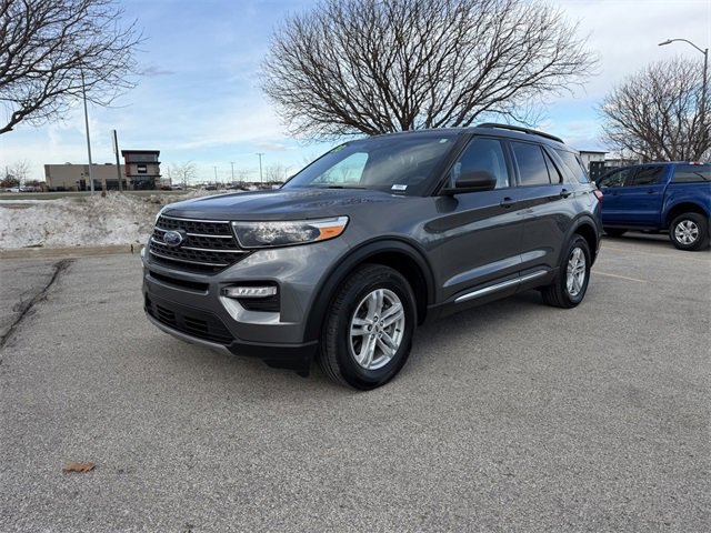 Certified 2023 Ford Explorer XLT w/ Equipment Group 202A image 8
