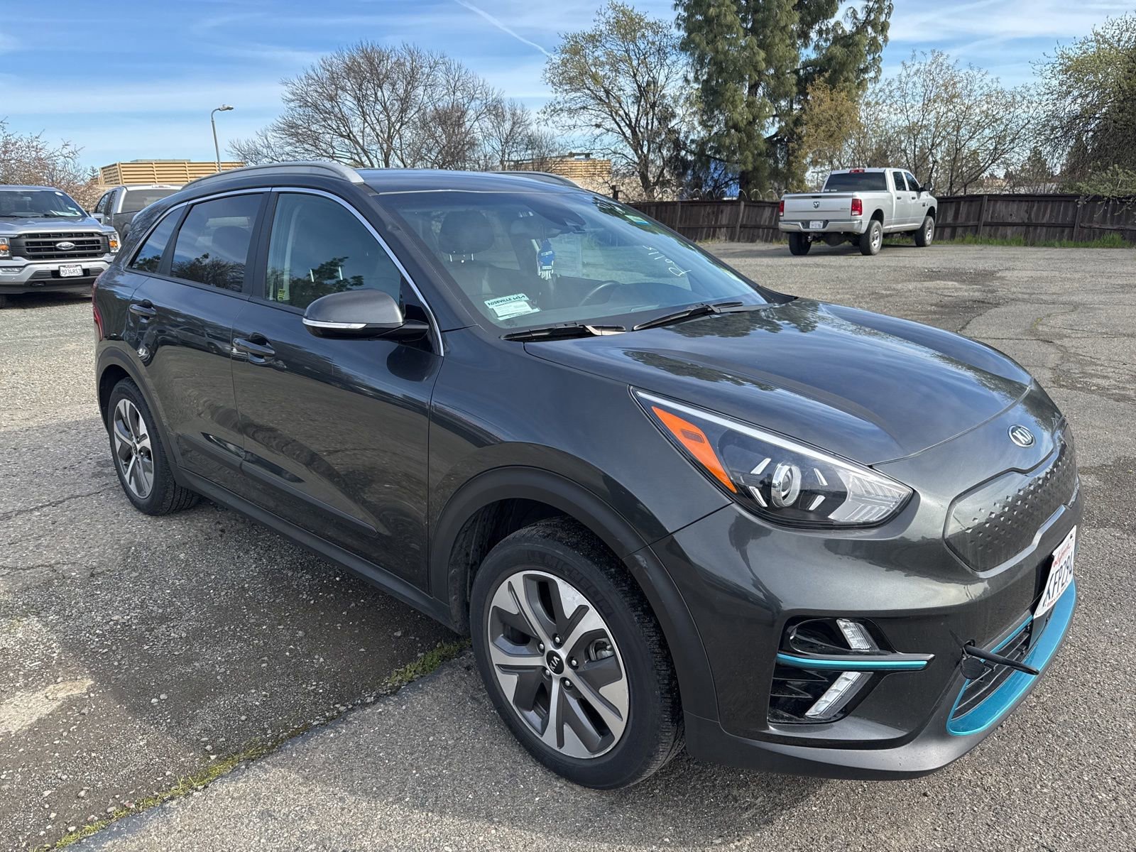 Used 2021 Kia Niro EX image 7