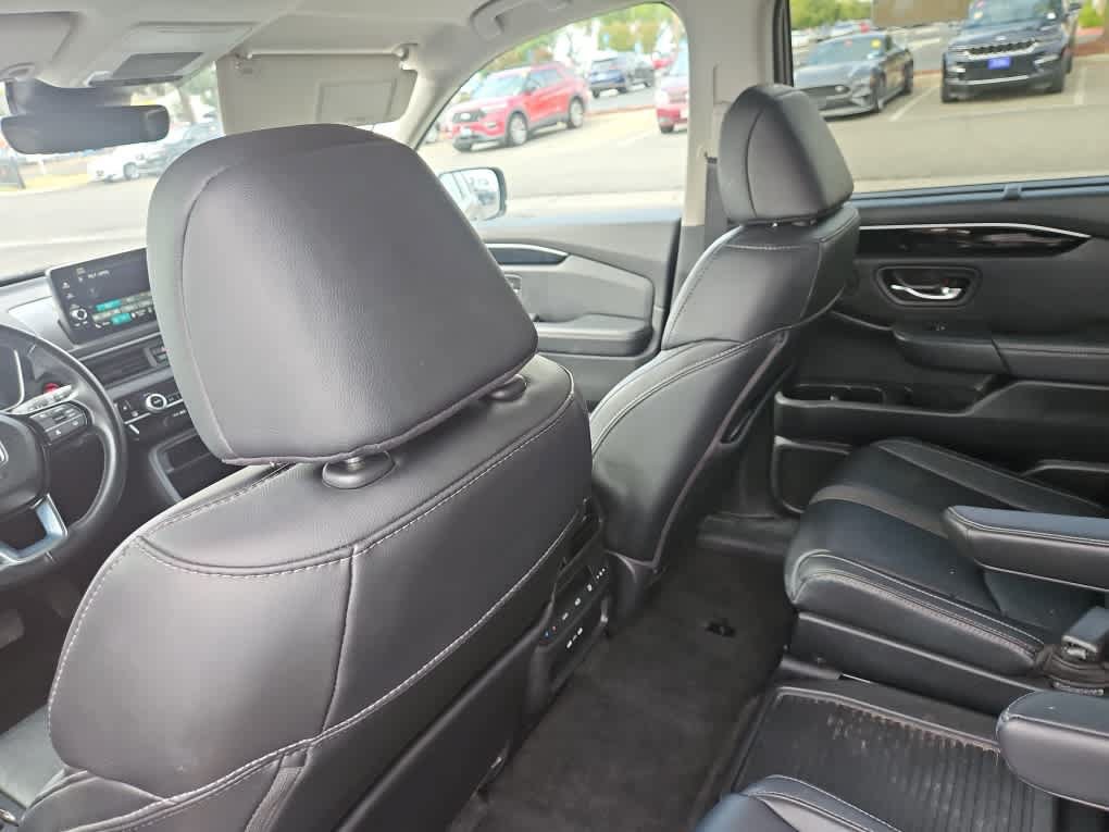 Used 2024 Honda Pilot EX-L image 12