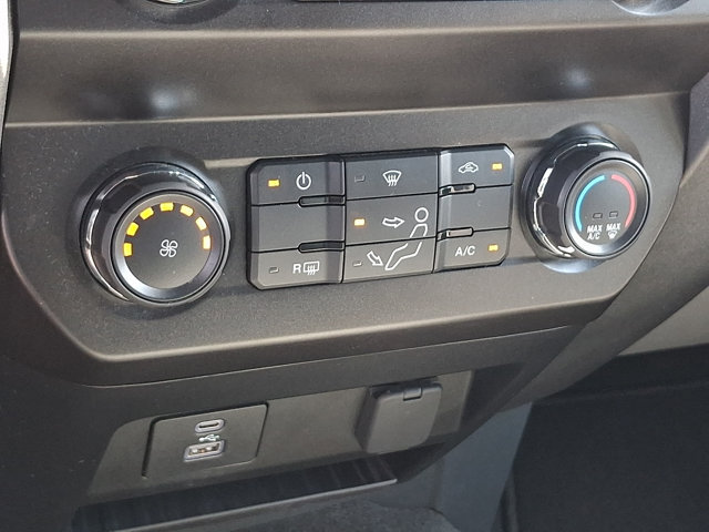 Certified 2022 Ford F250 XL w/ STX Appearance Package AWD/4WD image 16
