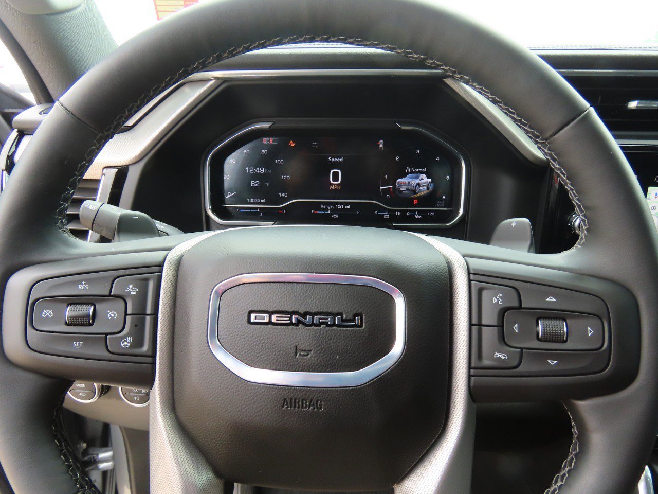 Used 2025 GMC Sierra 1500 Denali w/ Technology Package image 27