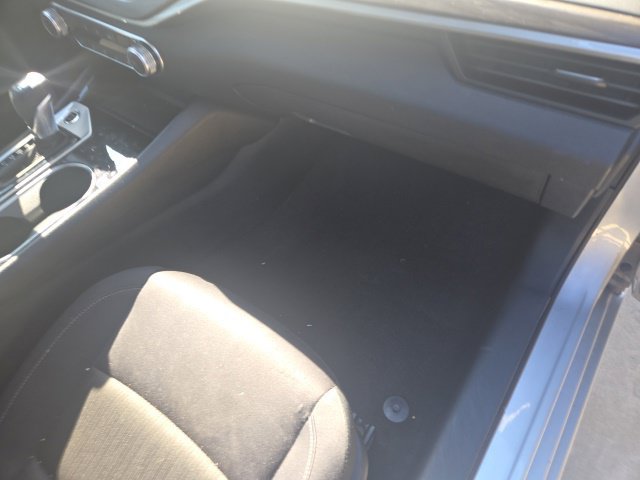 Used 2024 Nissan Altima 2.5 SV FWD image 39