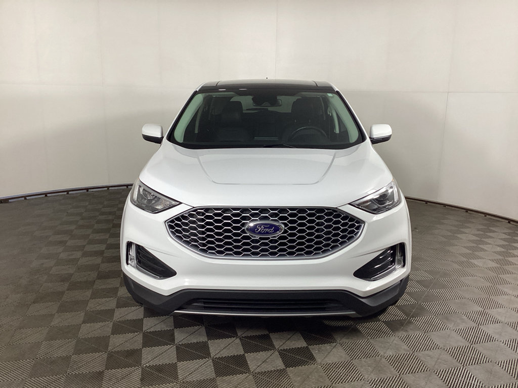 Certified 2024 Ford Edge SEL w/ Convenience Package AWD/4WD image 6