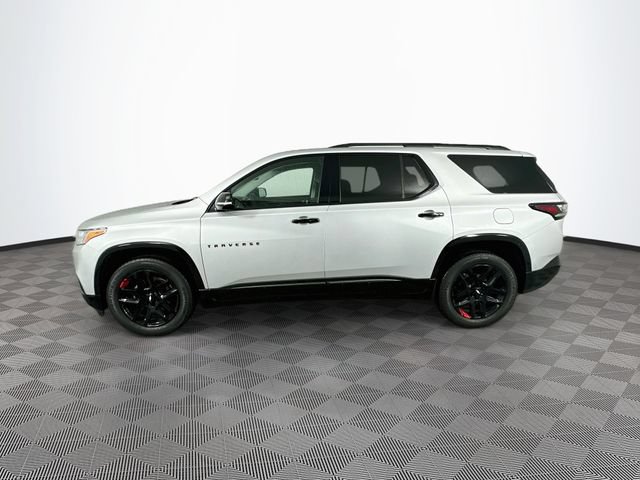 Used 2021 Chevrolet Traverse Premier w/ Redline Edition FWD image 8