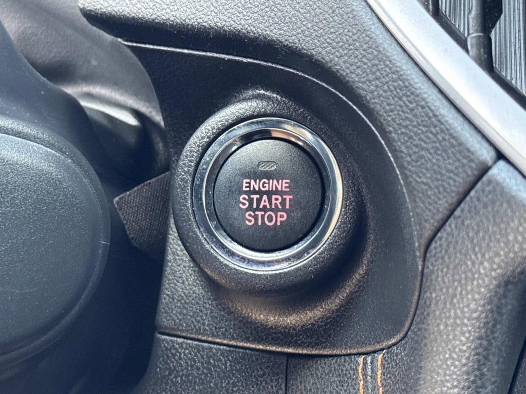 Used 2021 Subaru Crosstrek 2.0i Premium w/ Moonroof Package image 17