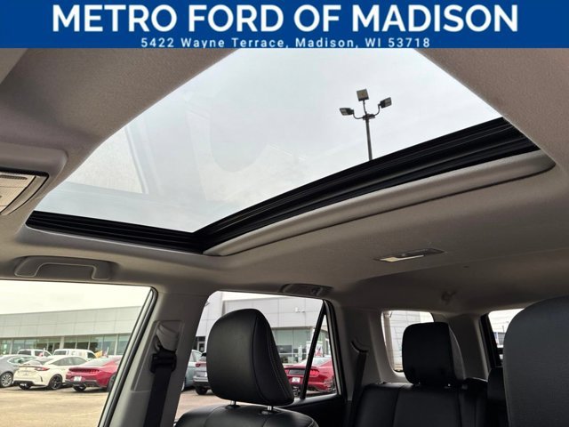 Used 2023 Toyota 4Runner Limited AWD/4WD image 35