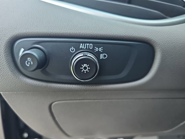 Used 2024 Chevrolet Malibu LS FWD image 23