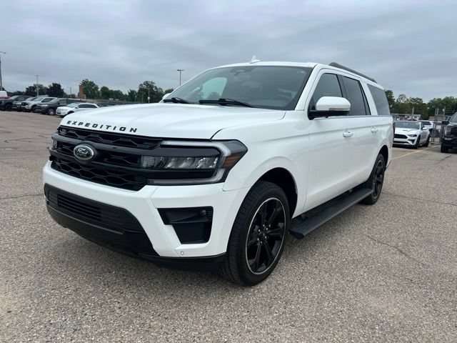 Certified 2024 Ford Expedition Max Limited AWD/4WD image 30