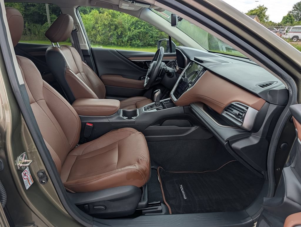 Used 2020 Subaru Outback Touring XT AWD/4WD image 23