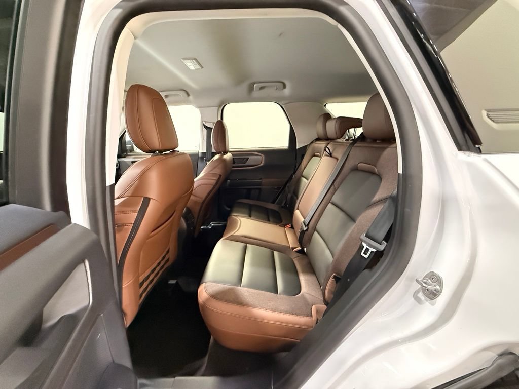 Certified 2025 Ford Bronco Sport Outer Banks AWD/4WD image 16