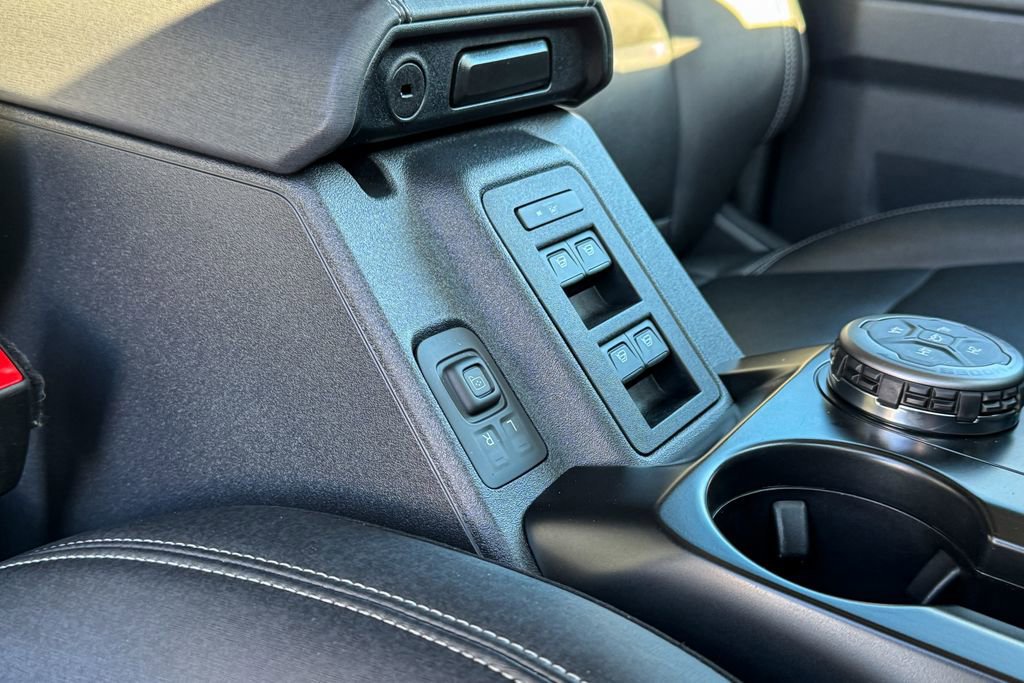 Certified 2025 Ford Bronco Badlands image 16