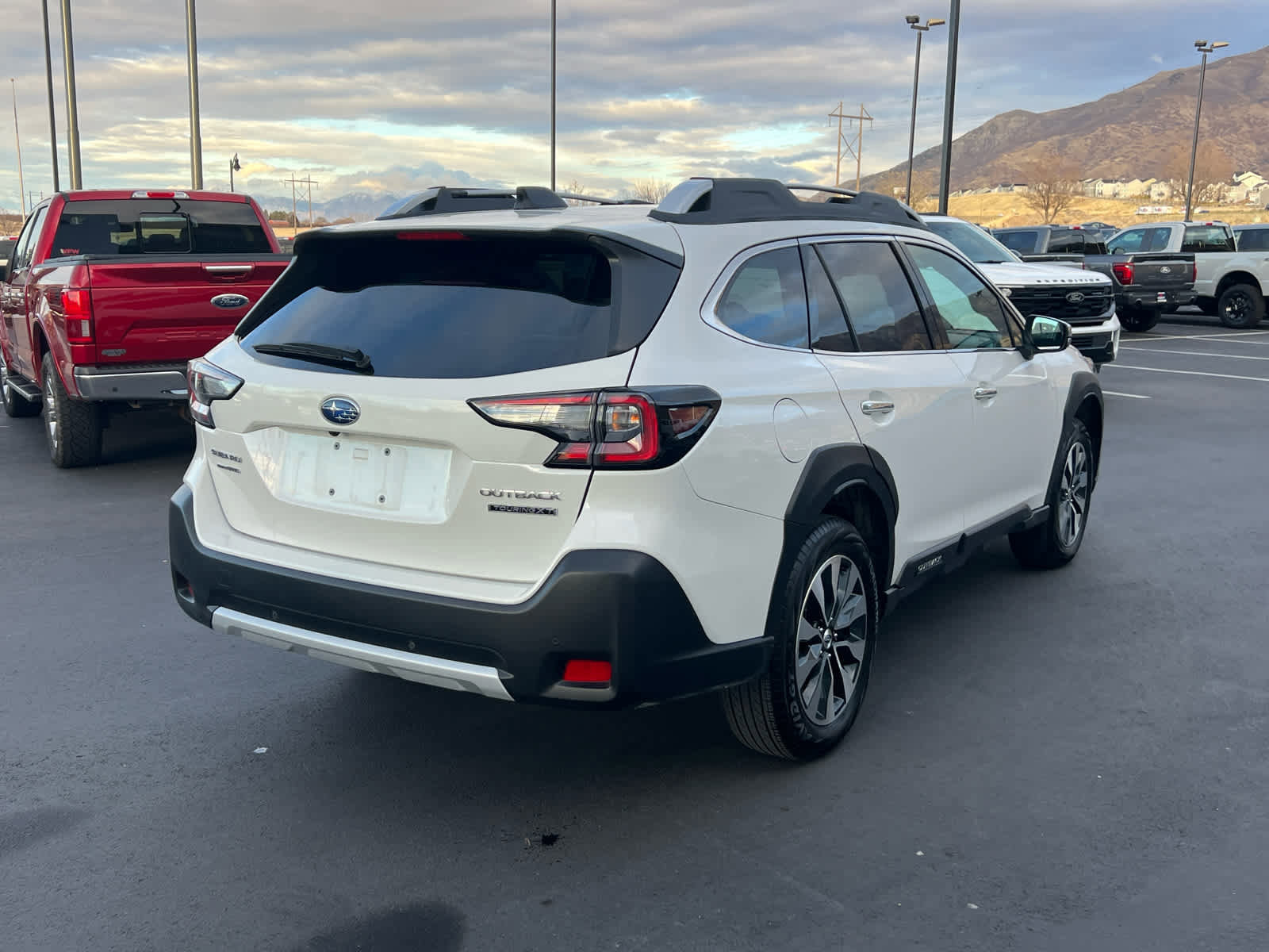 Used 2024 Subaru Outback Touring XT image 8