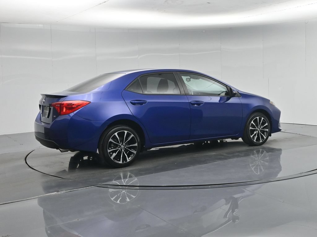 Used 2017 Toyota Corolla SE w/ Carpet Mat Package (TMS) FWD image 25