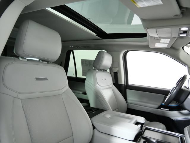 Certified 2025 Ford Expedition Max Platinum AWD/4WD image 12