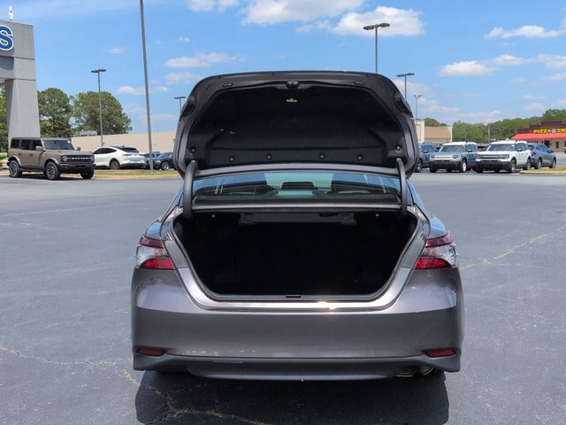 Used 2024 Toyota Camry LE FWD image 30