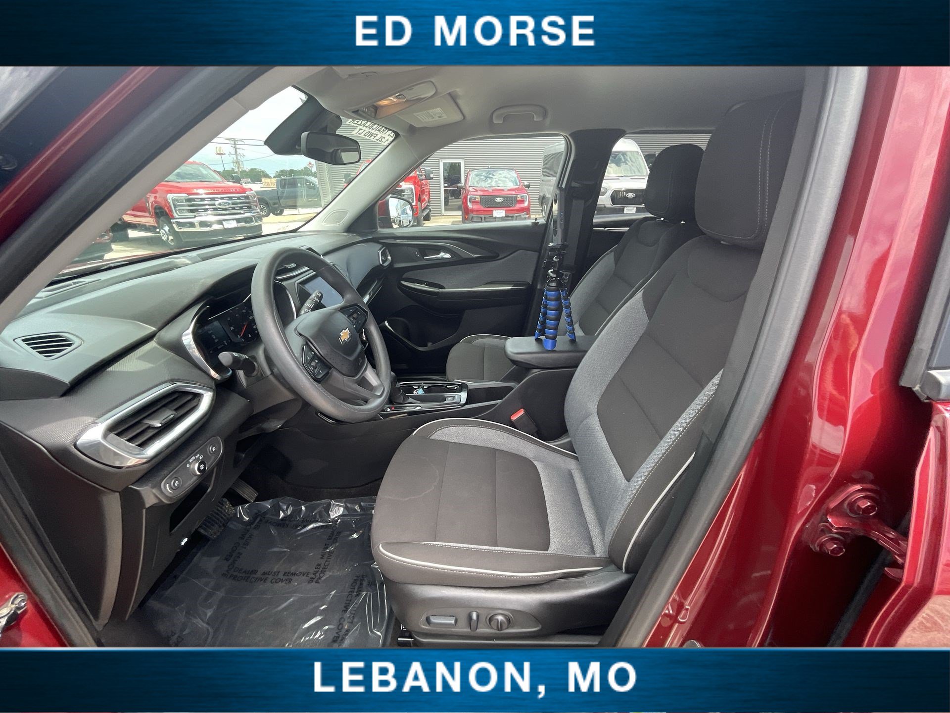 Used 2023 Chevrolet TrailBlazer LT FWD image 18