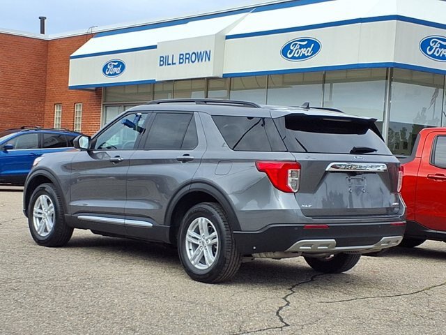 Certified 2024 Ford Explorer XLT w/ Equipment Group 202A AWD/4WD image 2