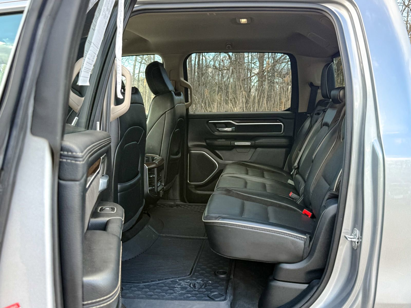Used 2021 RAM 1500 Laramie AWD/4WD image 20