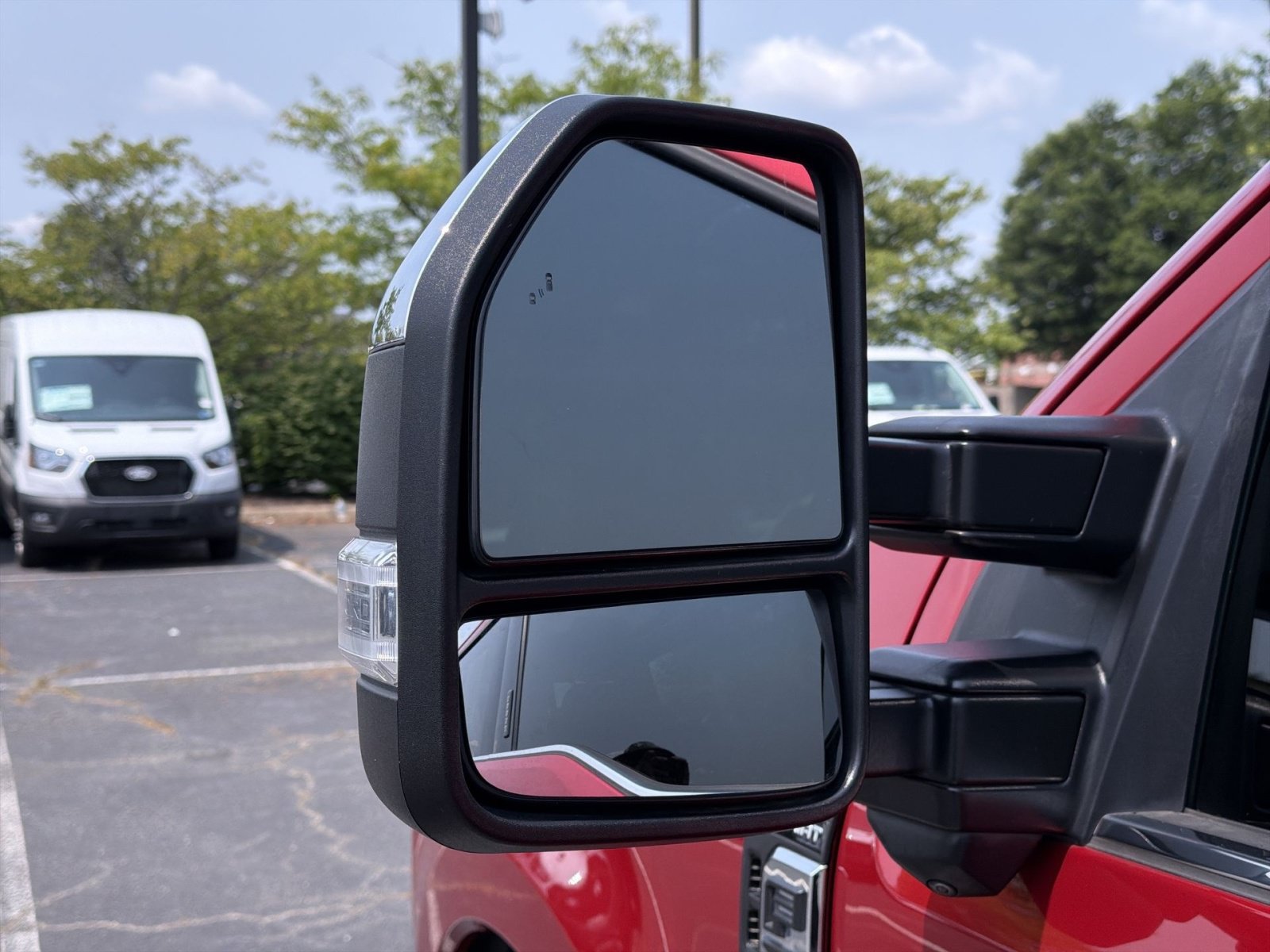 Certified 2024 Ford F350 Lariat w/ Chrome Package AWD/4WD image 15