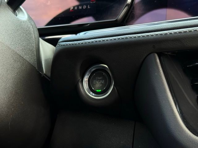 Used 2025 Chevrolet Tahoe LT image 33