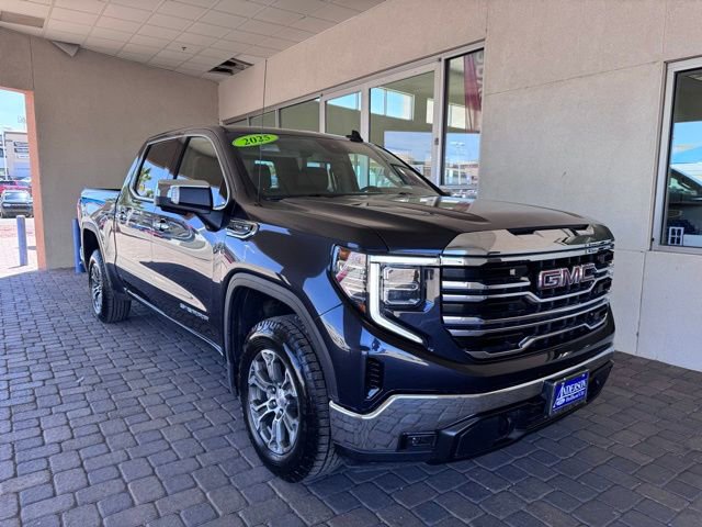 Used 2025 GMC Sierra 1500 SLT AWD/4WD image 7