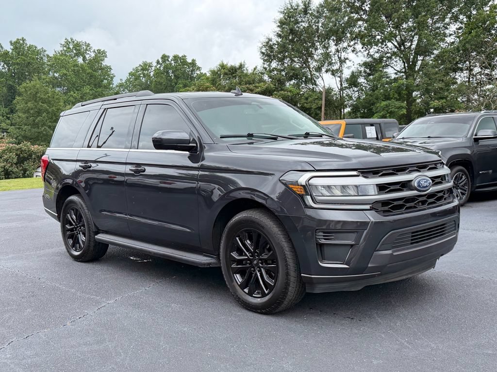Certified 2022 Ford Expedition XLT RWD image 2
