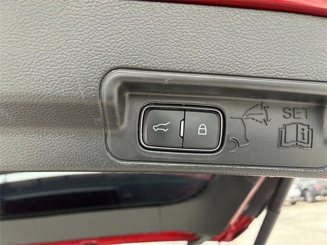 Certified 2021 Ford Explorer Limited w/ Equipment Group 301A image 18