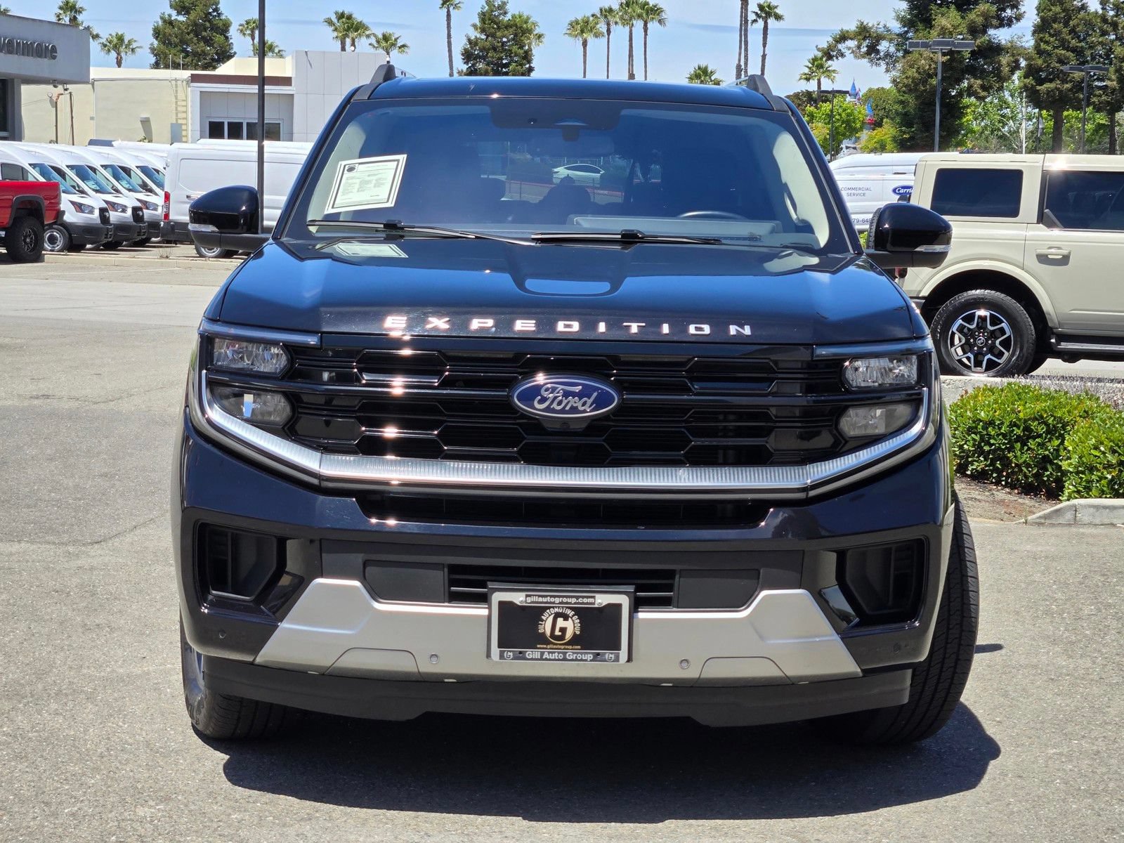 Certified 2025 Ford Expedition Max Platinum AWD/4WD image 2