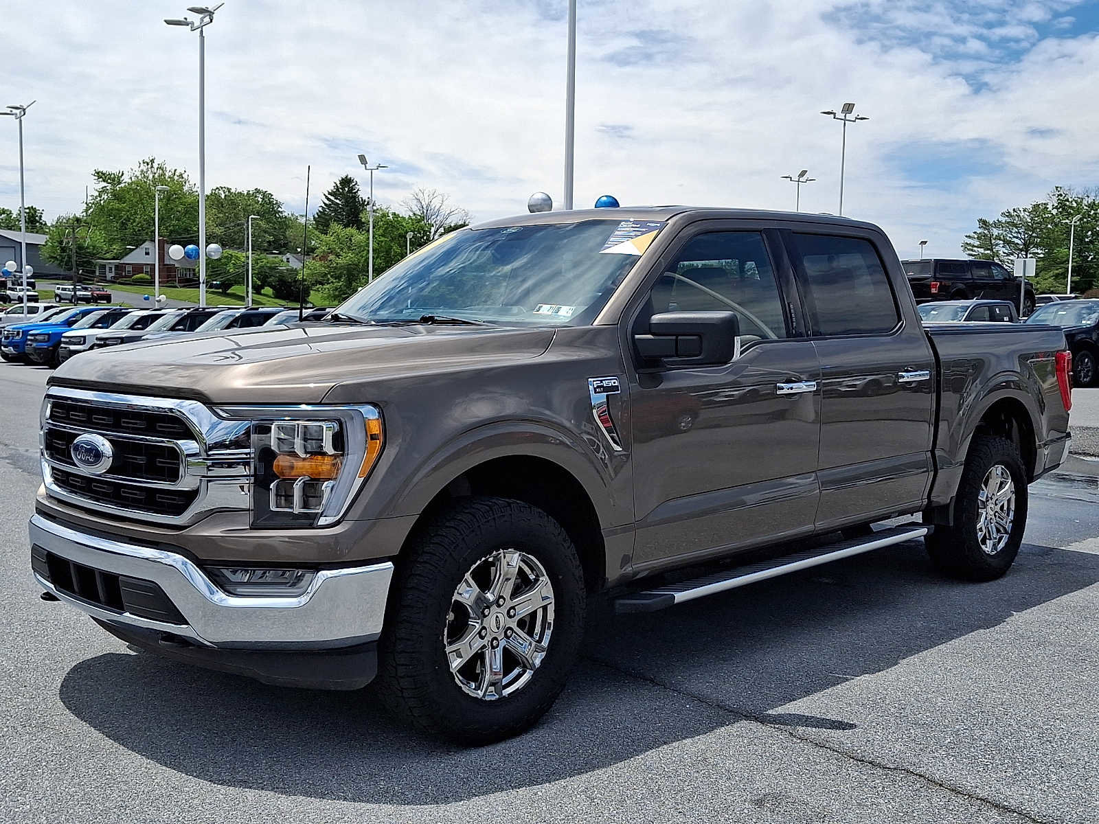 Certified 2022 Ford F150 XLT w/ Equipment Group 302A High AWD/4WD image 3