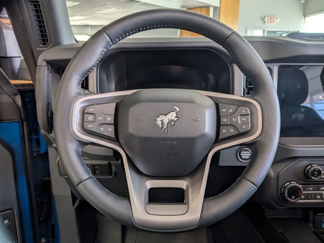 Certified 2025 Ford Bronco Badlands AWD/4WD image 14