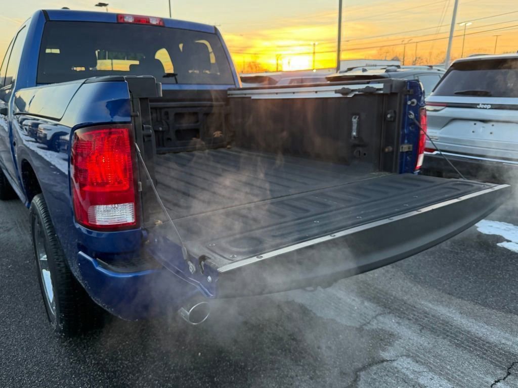 Used 2017 RAM 1500 Express image 22