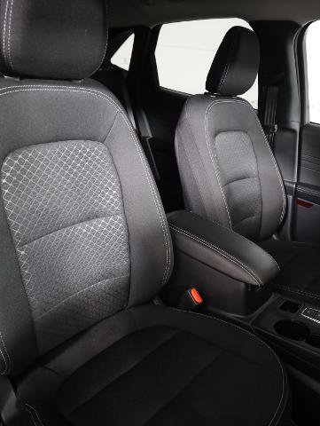 Certified 2025 Ford Escape Active w/ Tech Pack #1 AWD/4WD image 9