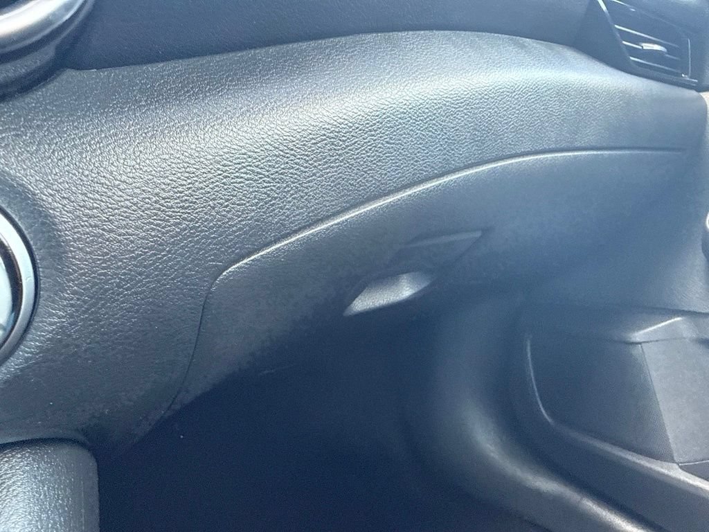 Used 2023 Nissan Sentra SV FWD image 27
