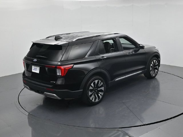 Certified 2025 Ford Explorer Platinum w/ LUX Leather Package AWD/4WD image 45