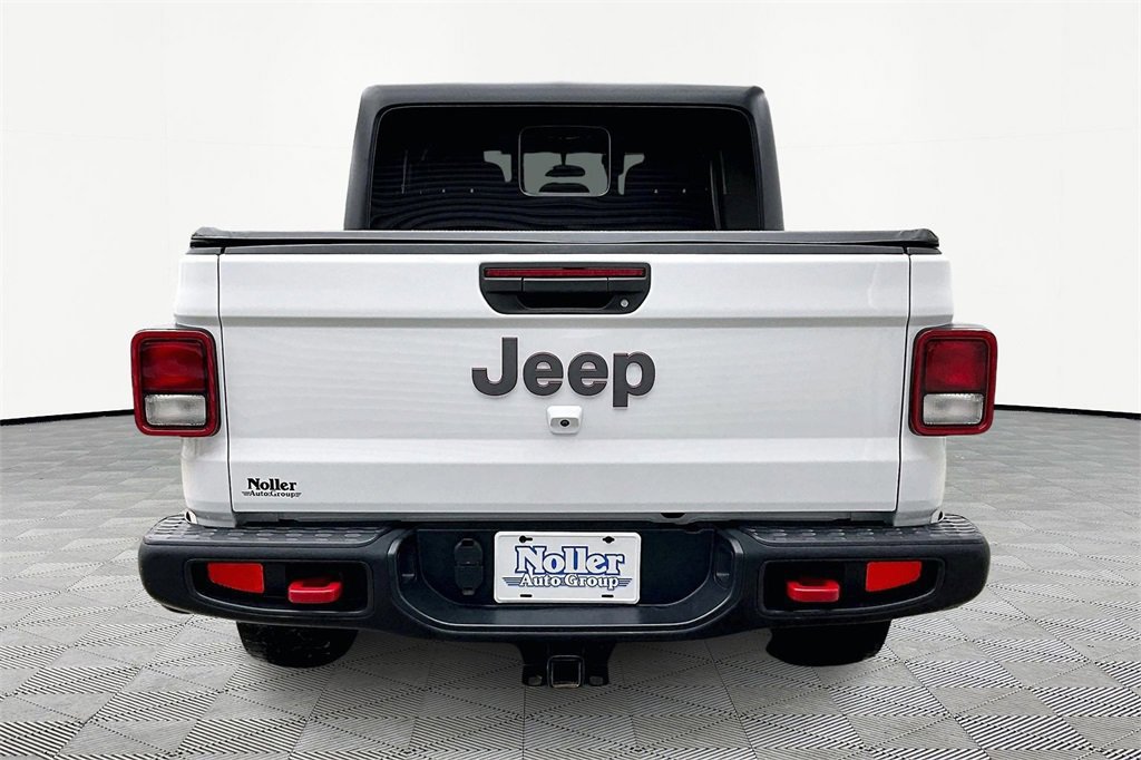 Used 2021 Jeep Gladiator Rubicon w/ Cold Weather Group image 3