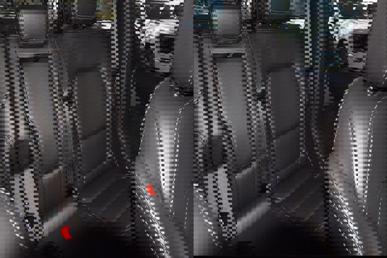 Certified 2025 Ford Bronco Outer Banks image 25