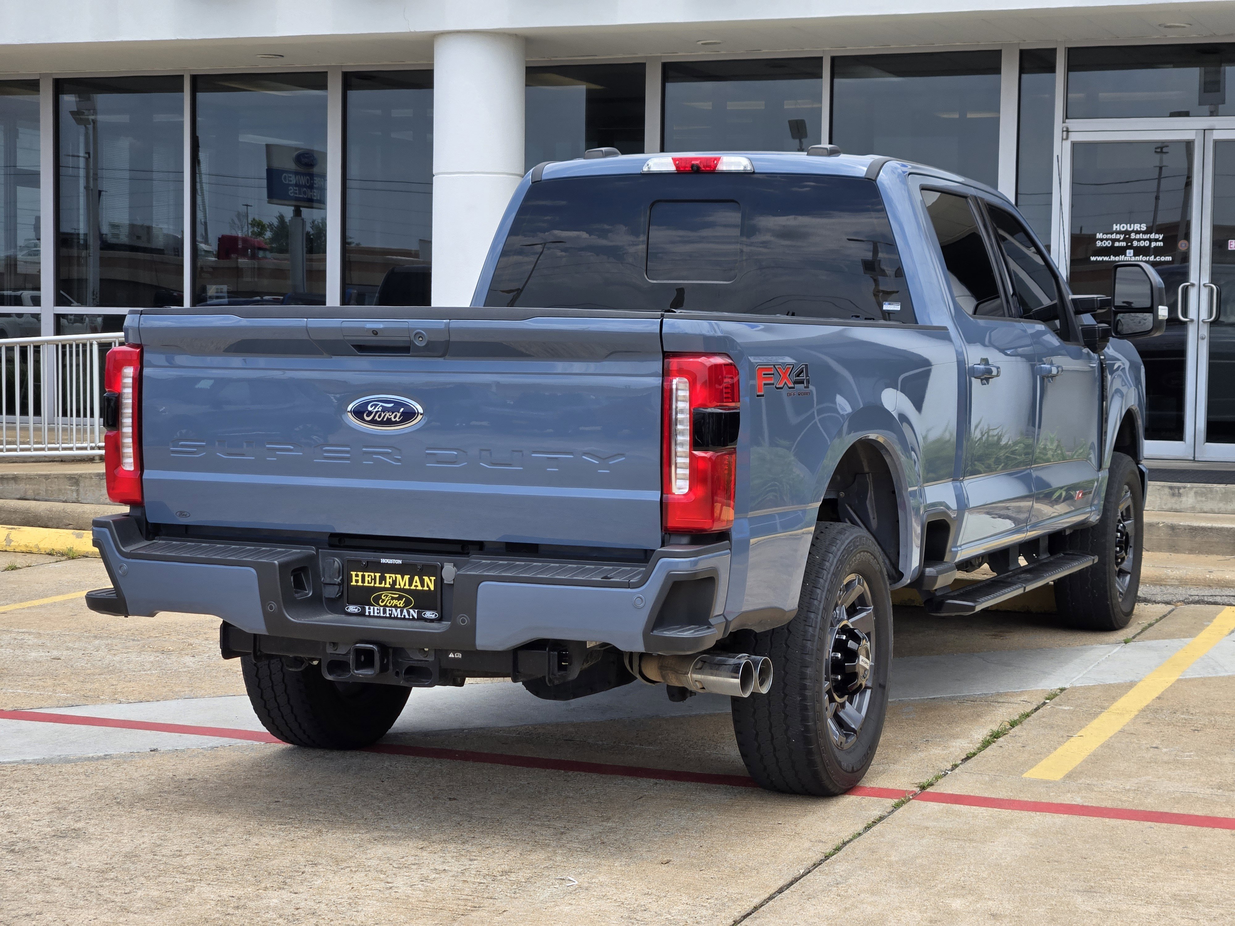 Certified 2023 Ford F250 Lariat w/ Lariat Ultimate Package AWD/4WD image 3