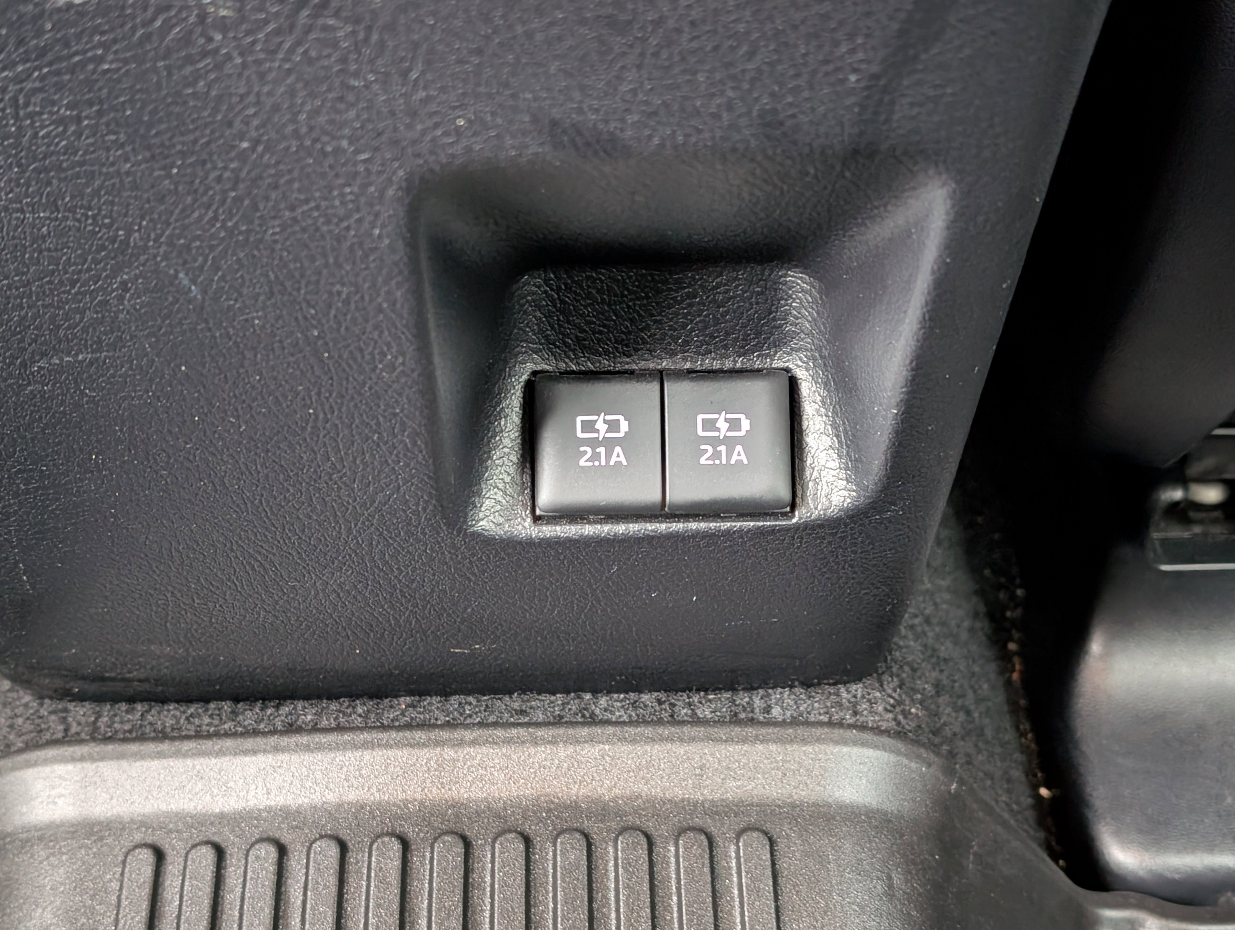 Used 2022 Toyota 4Runner Limited image 16