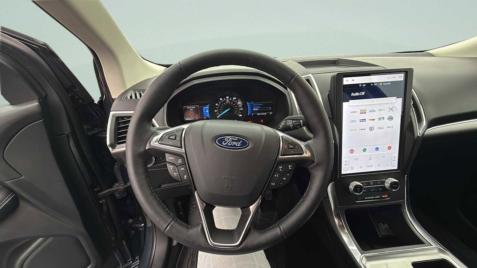 Certified 2024 Ford Edge Titanium image 13