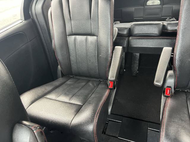 Used 2019 Dodge Grand Caravan GT FWD image 18