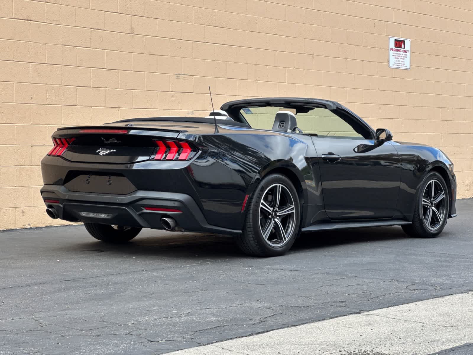 Certified 2024 Ford Mustang Premium RWD image 2